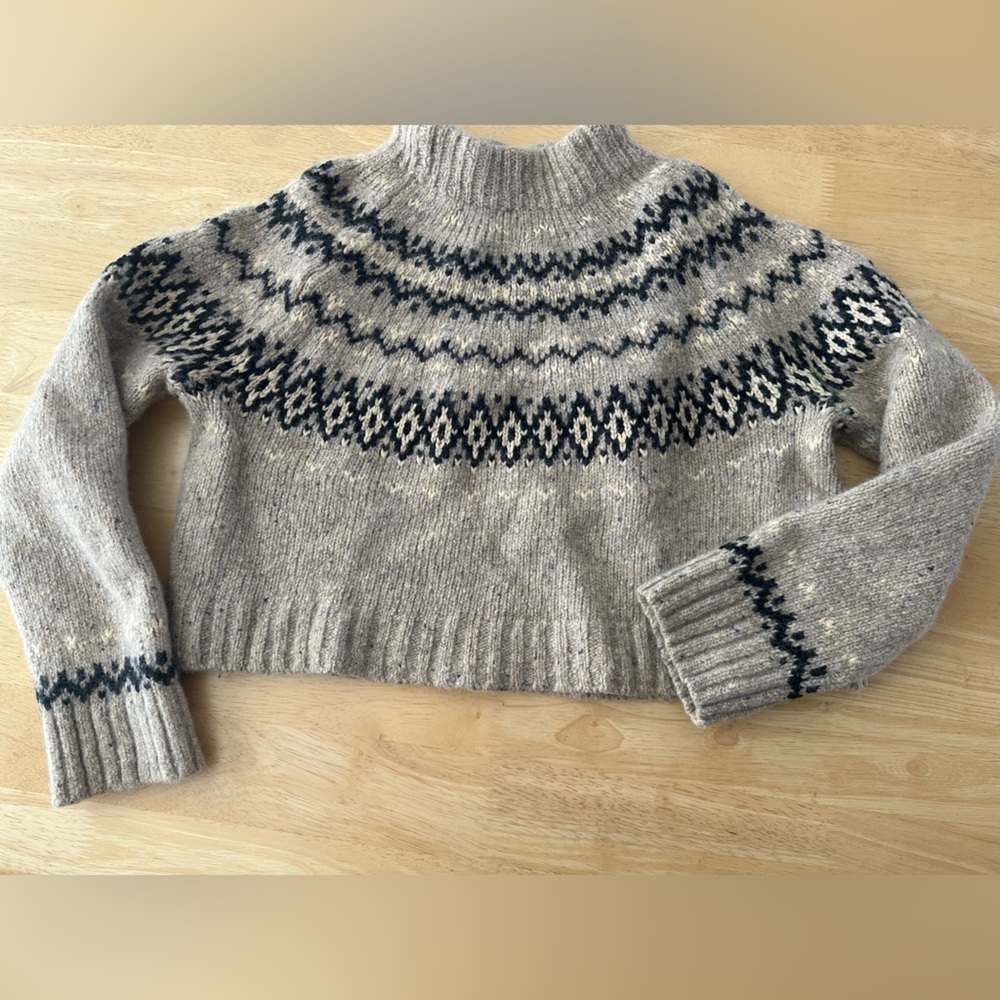 J. Crew Fair Isle wide mockneck sweater cropped - XS